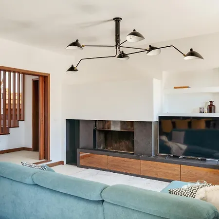 בית נופש Desativado Vila Cha (Porto)
